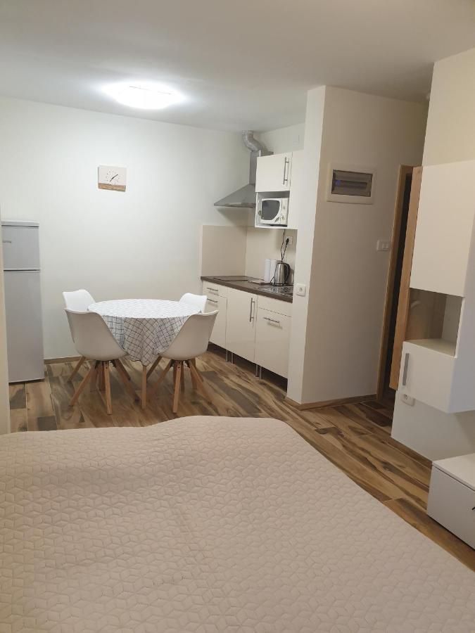 Apartment With Terrace Portoroz Bagian luar foto
