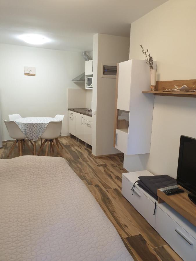 Apartment With Terrace Portoroz Bagian luar foto
