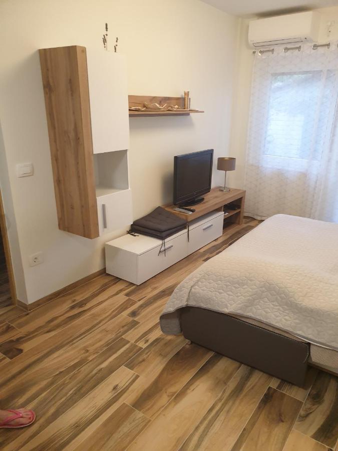Apartment With Terrace Portoroz Bagian luar foto